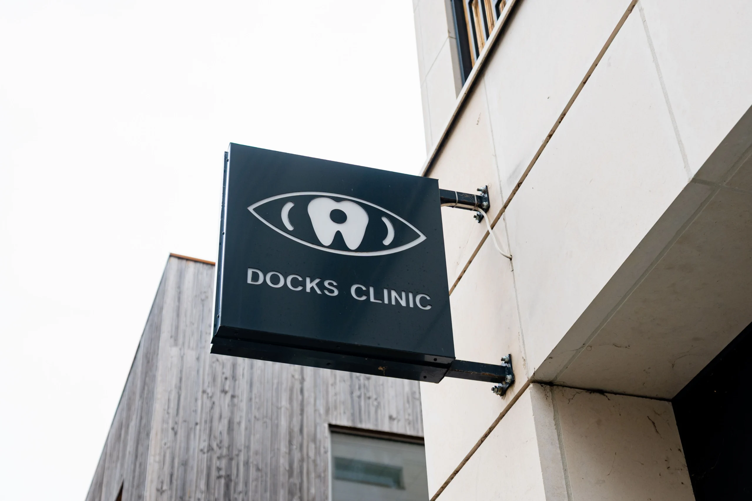 docks clinic Ophtalmologie Dentistes et ophtalmologue à Saint-Ouen-sur-Seine
